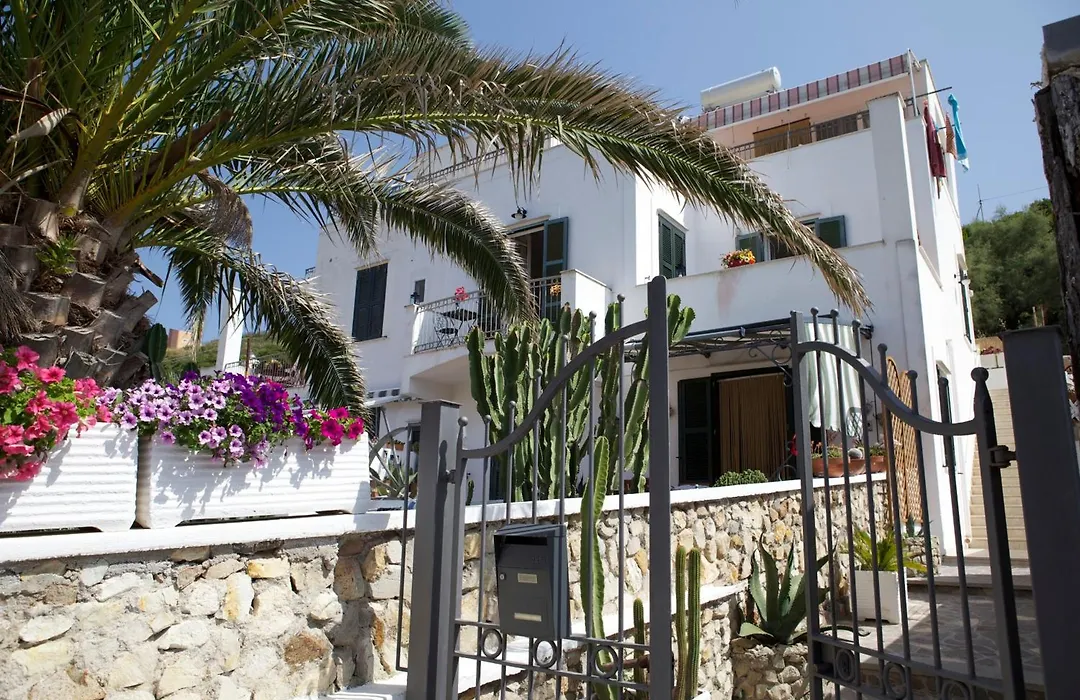 Casa Baia Luna-1