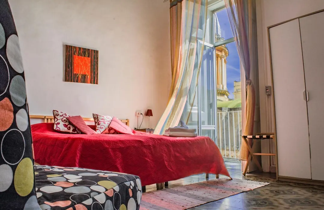 B&B Tecla-1