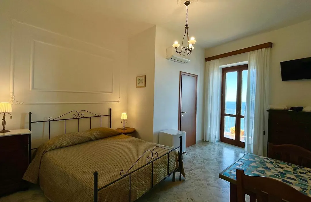 Residenza Porta di Mare-1