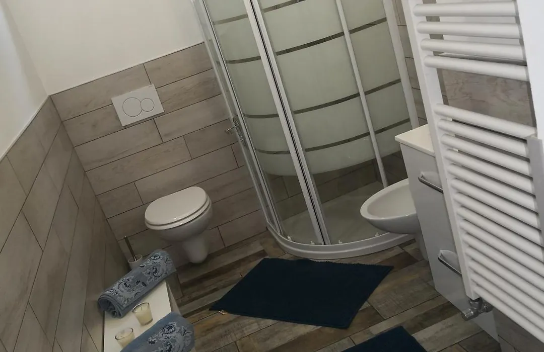 B&B Manito-1
