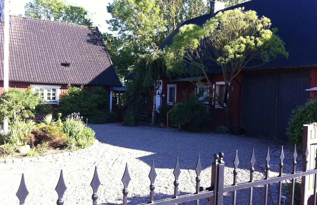 Mattisgarden Bed & Breakfast-1