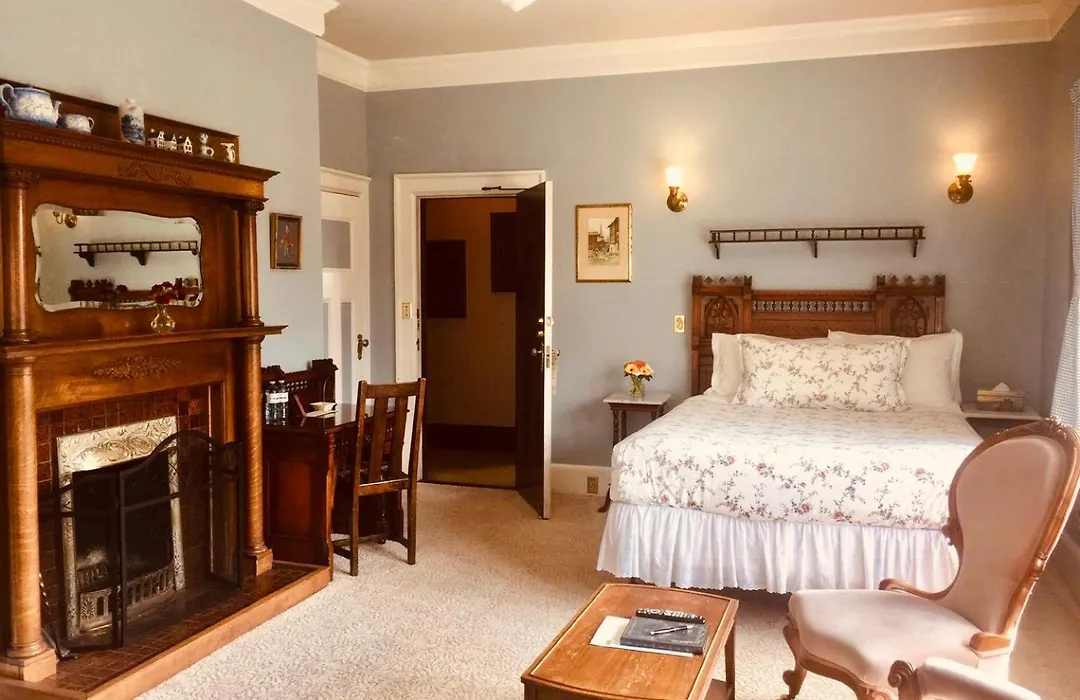 Beaconsfield Bed And Breakfast - Victoria-1