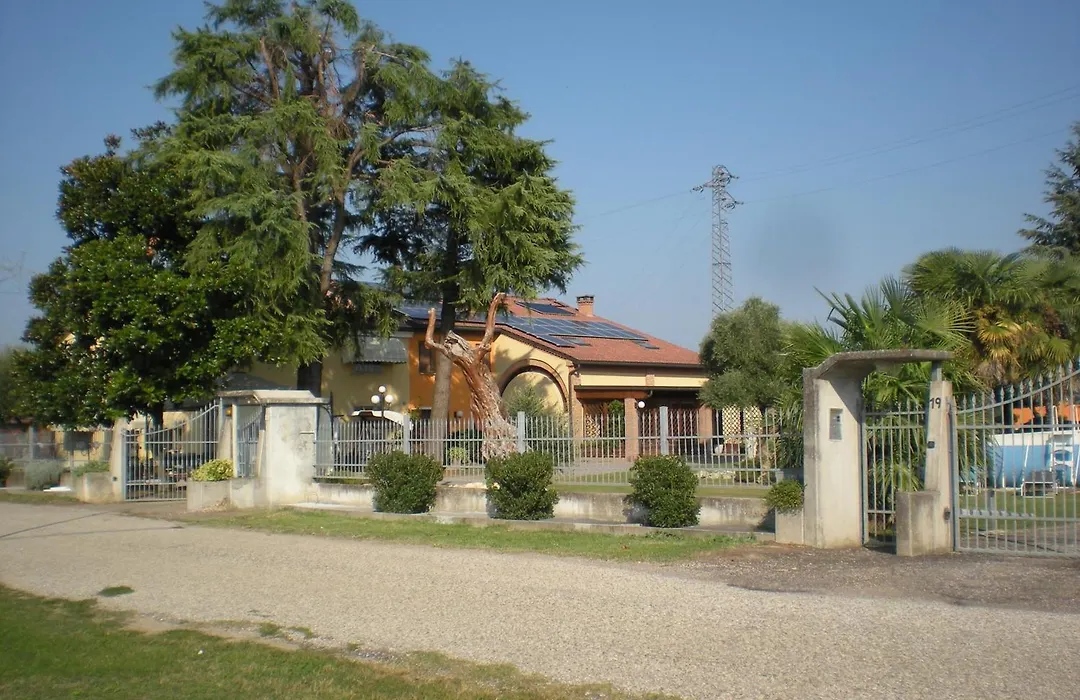 Camere Solidea-1