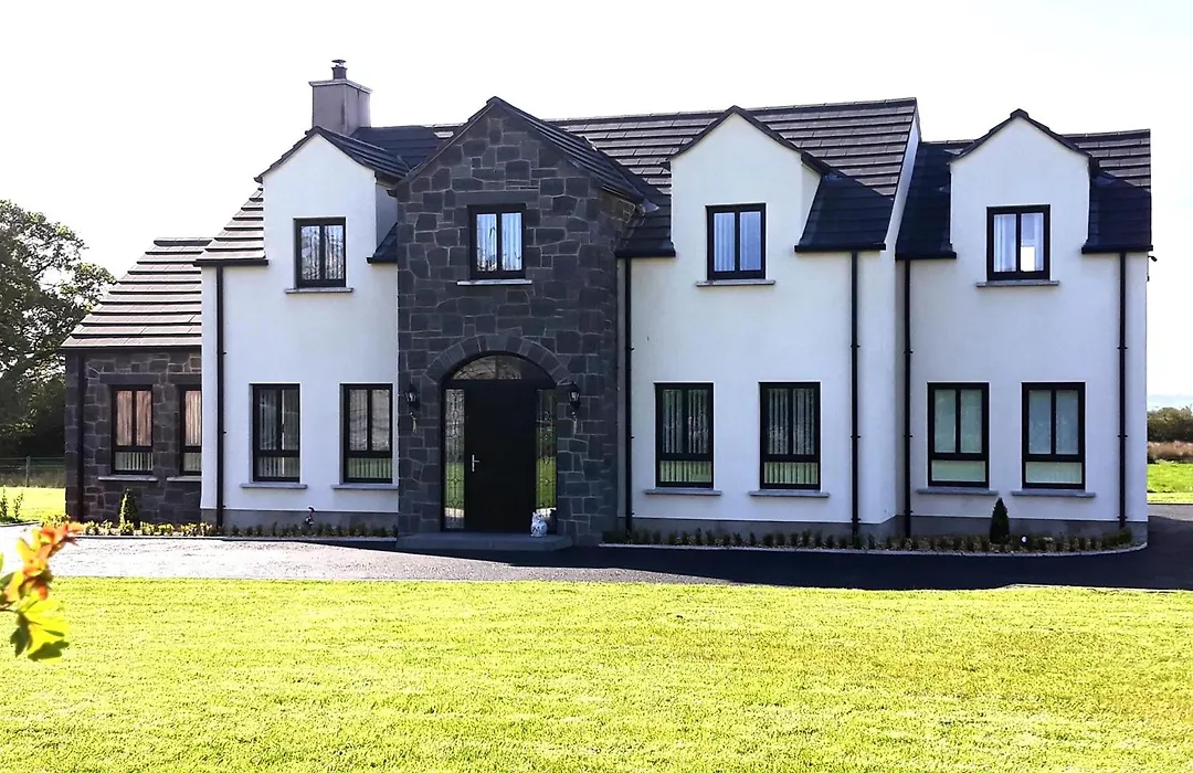 Boutique Country House Aldergrove-1