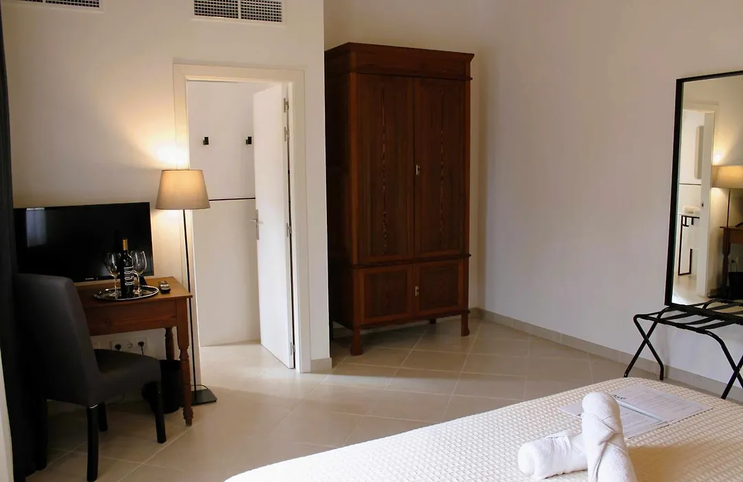 Atrium Suites Mallorca-1