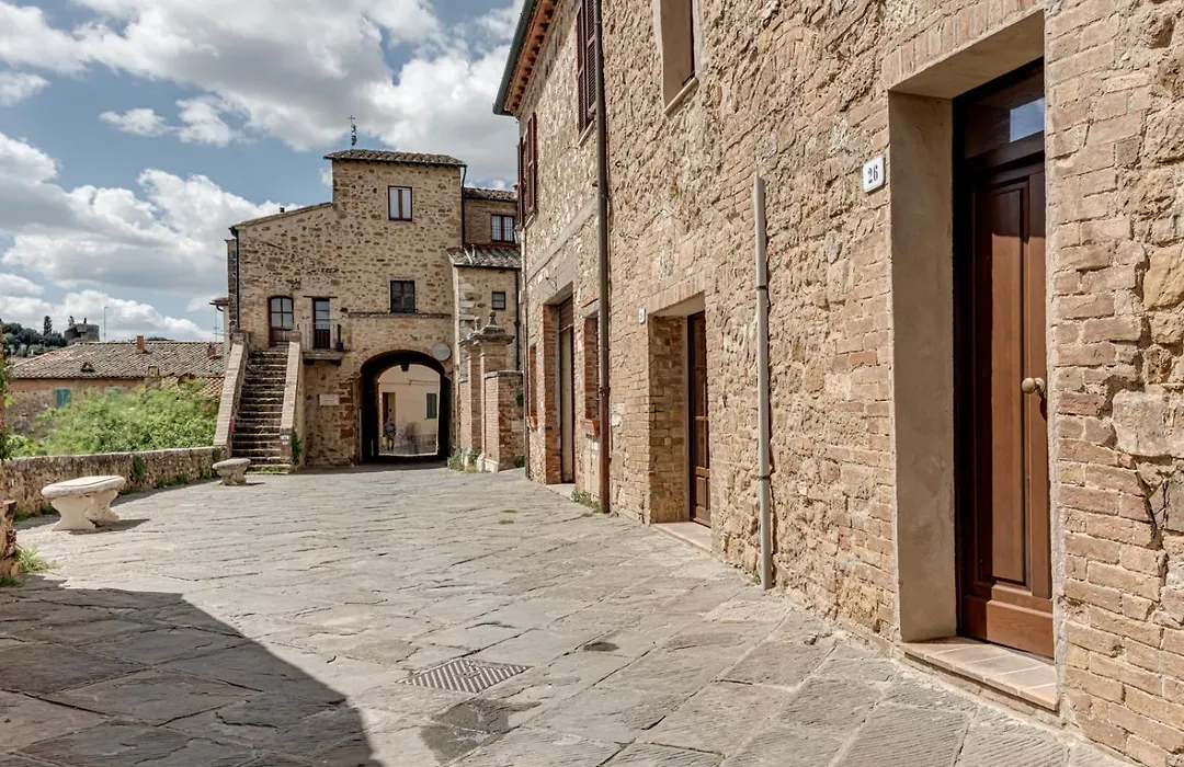 B&B Borgo Capitano Collection Albergo Diffuso, Village Experience - Centro Storico-1