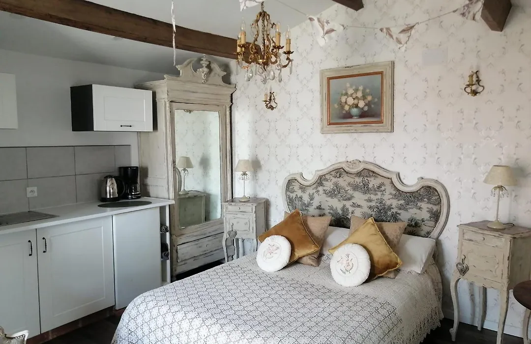 Gatekeepers Cottage Tiny House-1