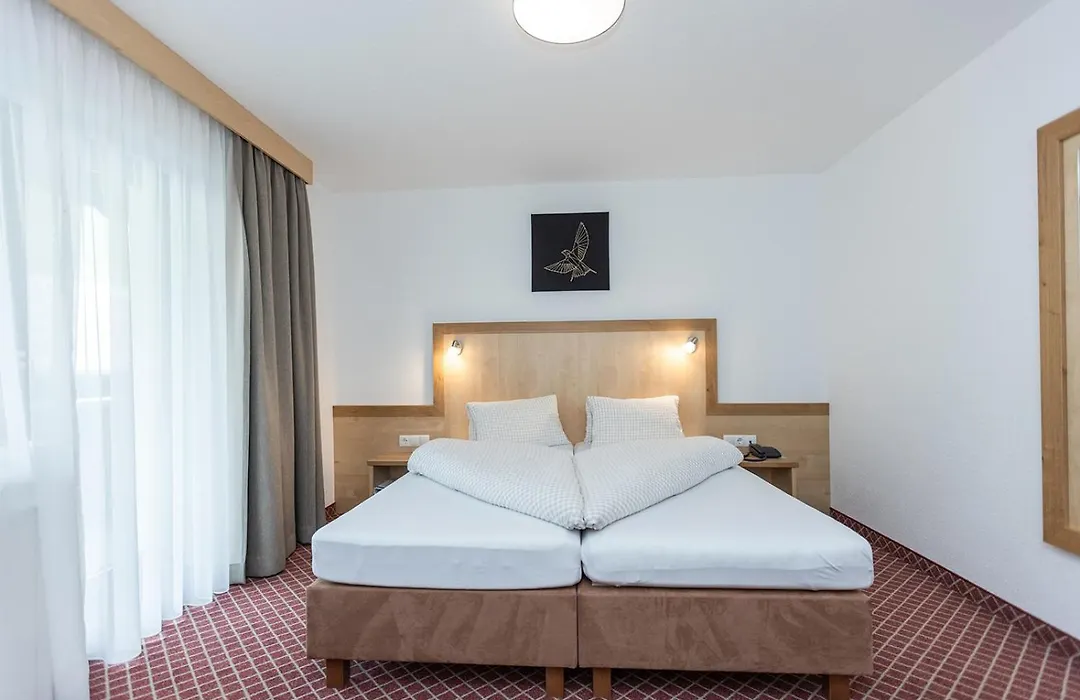 Hotel Garni Ehrenreich-1