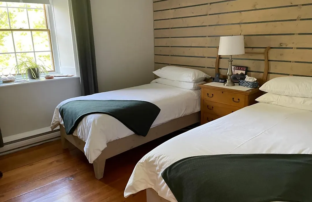 Harlem Stonegate B&B-1