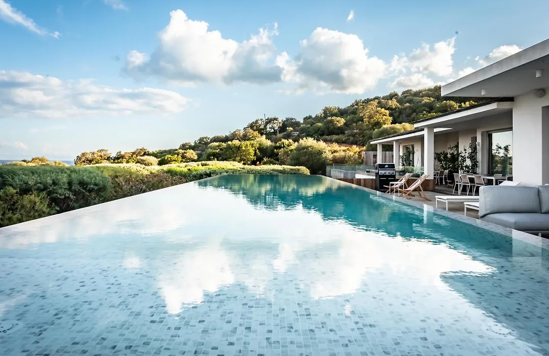 Villa Azaitu Suites-1