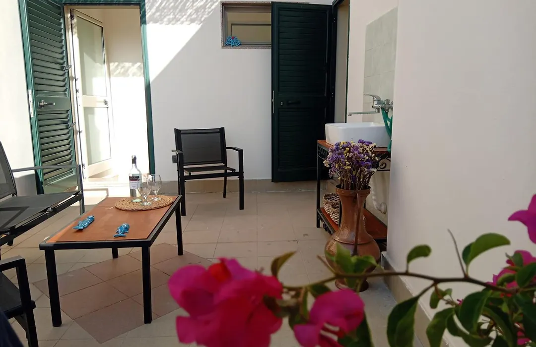 B&B Lilium Otranto-1