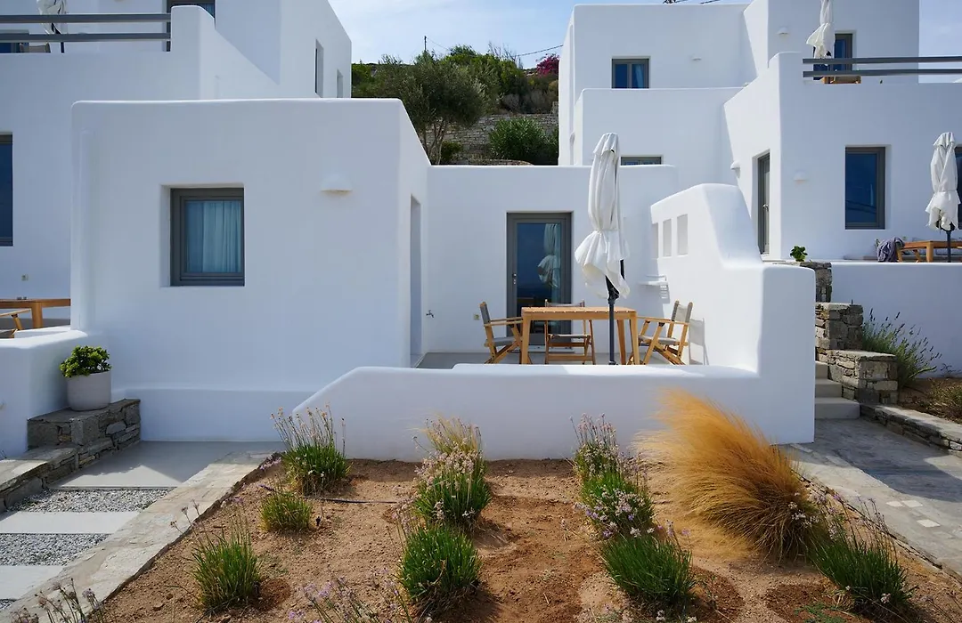 Kymo Luxury Suites Paros-1