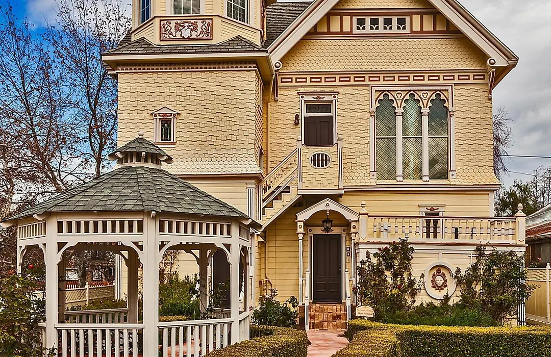 Victorian Mansion Bed And Breakfast Inn-1