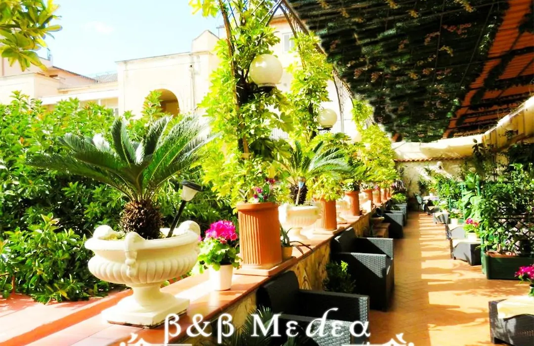 Bed & Breakfast Medea-1