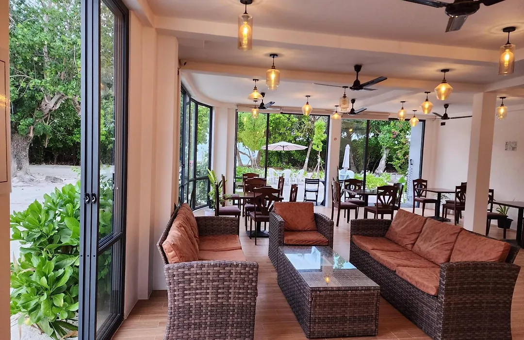 Nikabliss Dhigurah-1