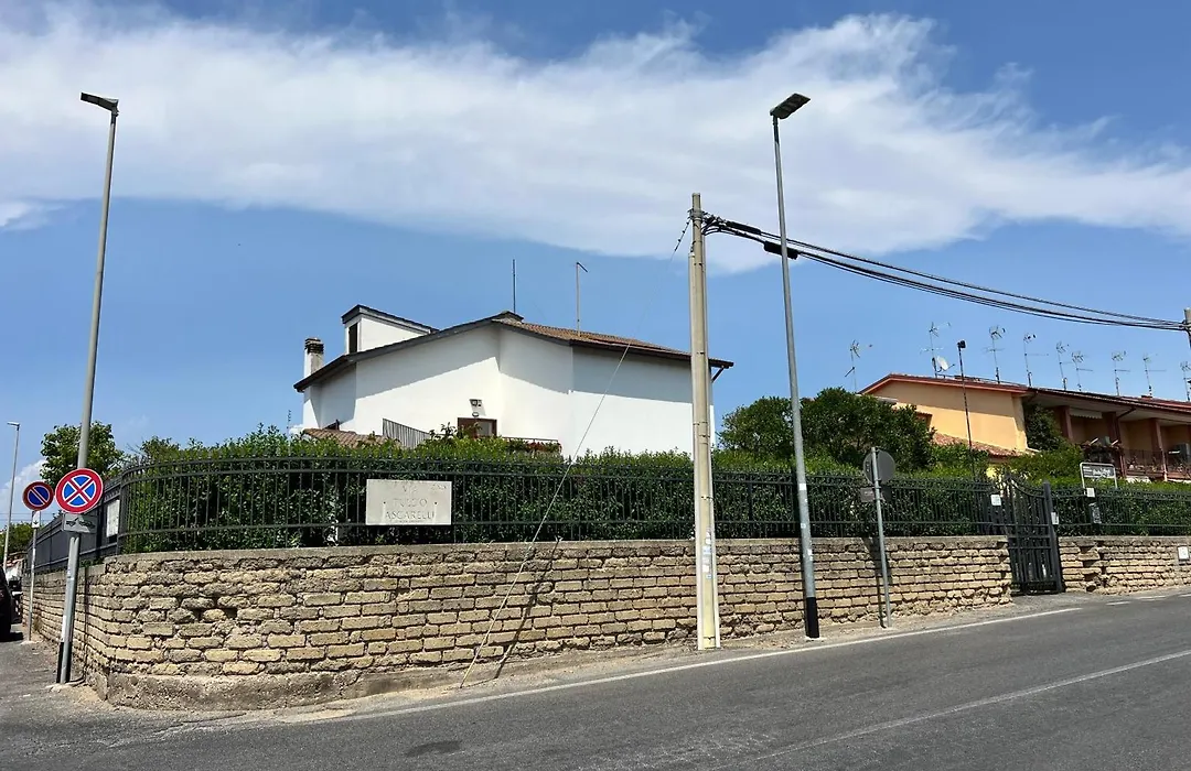 Giardino Degli Aranci B&B-1