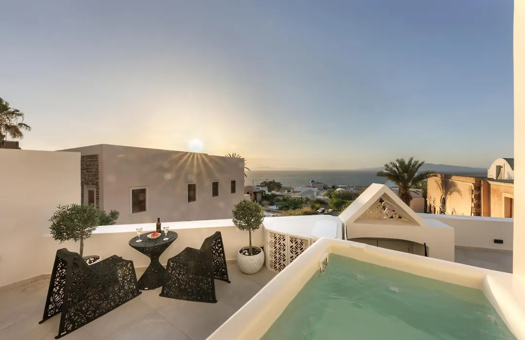 La Madeleine Oia-1