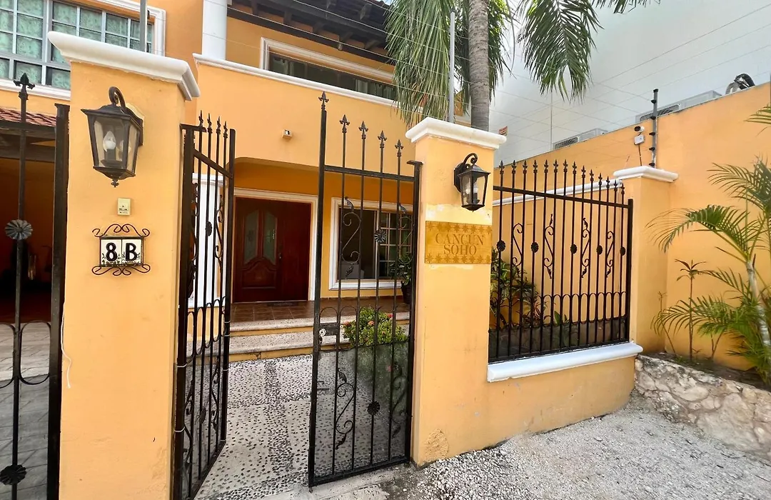 Cancun-Soho B&B-1