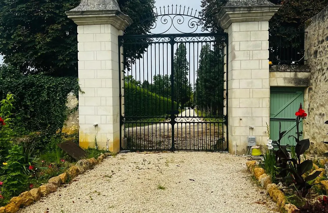 Château de la Thibaudière Bois Savary - Chambre familiale du Roi-1
