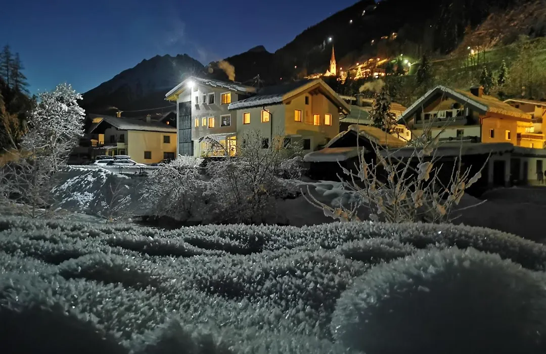Hotel Garni Dias - Silvretta Card Premium Inklusive-1