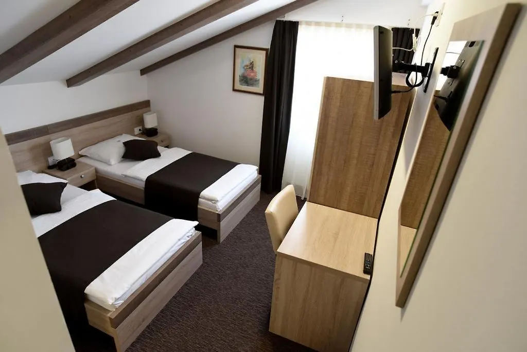 Terminal Rooms Zagreb Airport-1