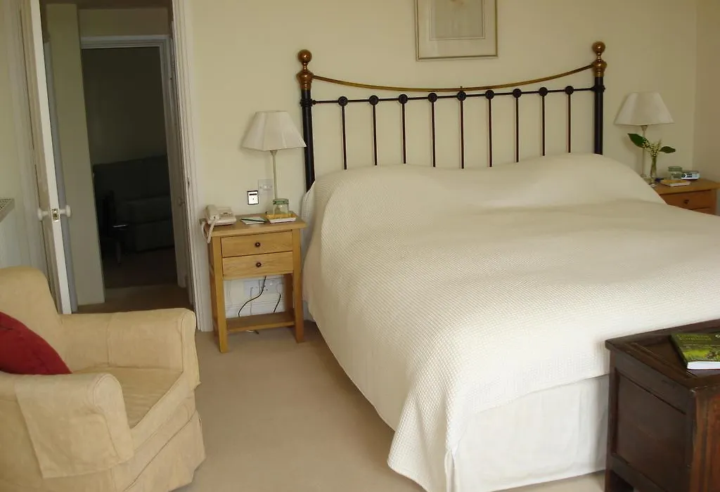Larkbeare Grange Bed And Breakfast-1