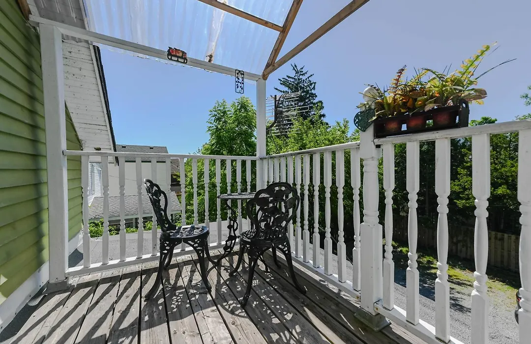 Niagara Inn Bed And Breakfast-1