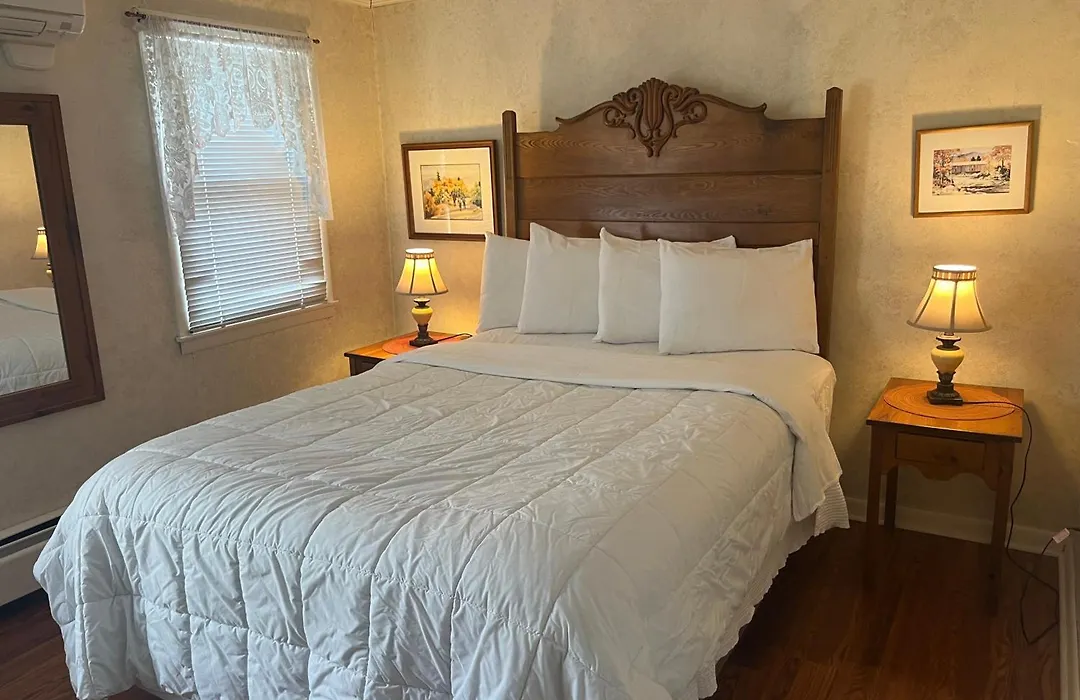 The Vermont Inn-1
