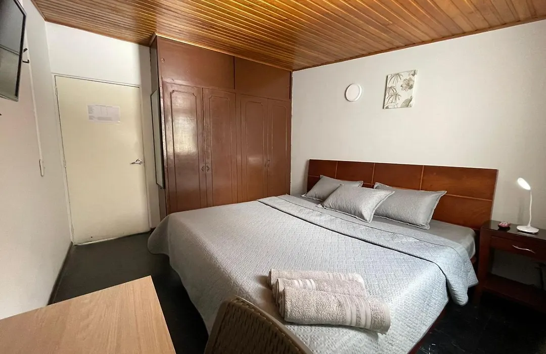 Hostel Av Suba 116-1