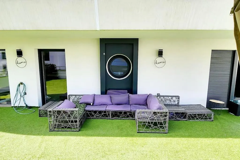 Residence Abraham-Bed&Breakfast Guest Room 2 Ladefense U-Arena #Parking #Terasse #Fibre #View-1