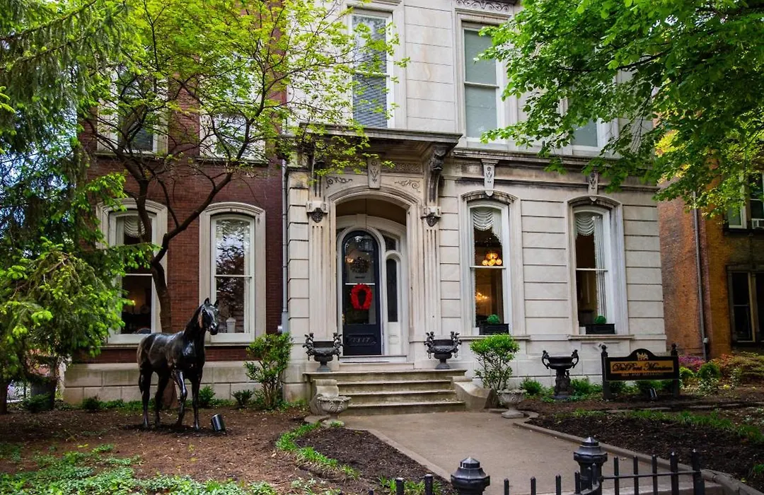 Dupont Mansion Bed & Breakfast-1