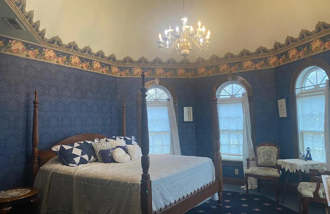 Apple Crest Inn-1