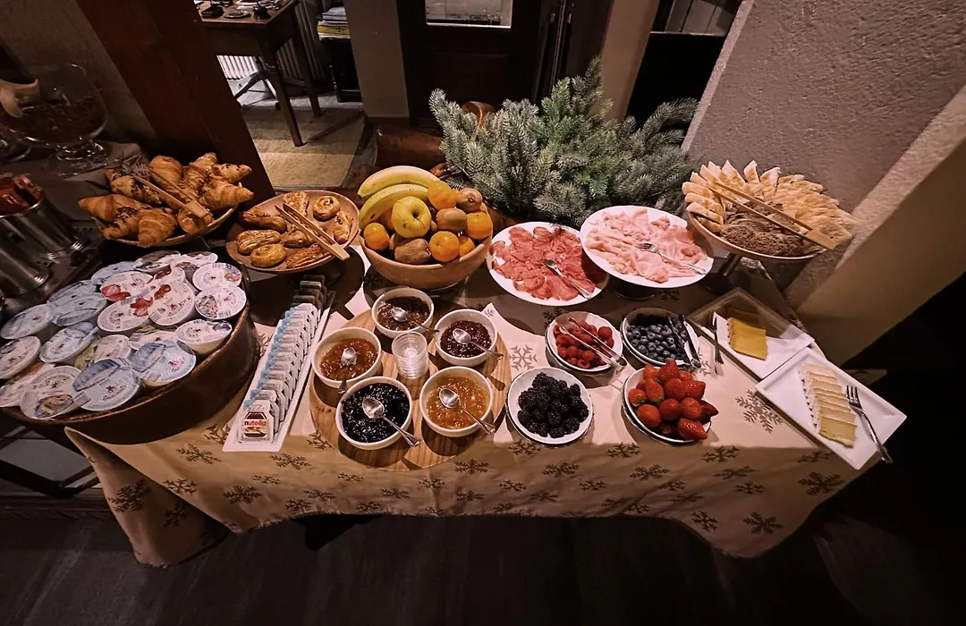 Le Samovar Guest House-1