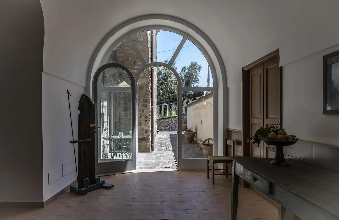 Villa Puolo – With Private Sea Access-1