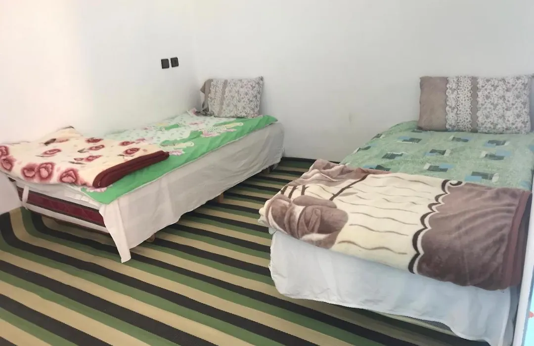 Cap Sim Surf House-1