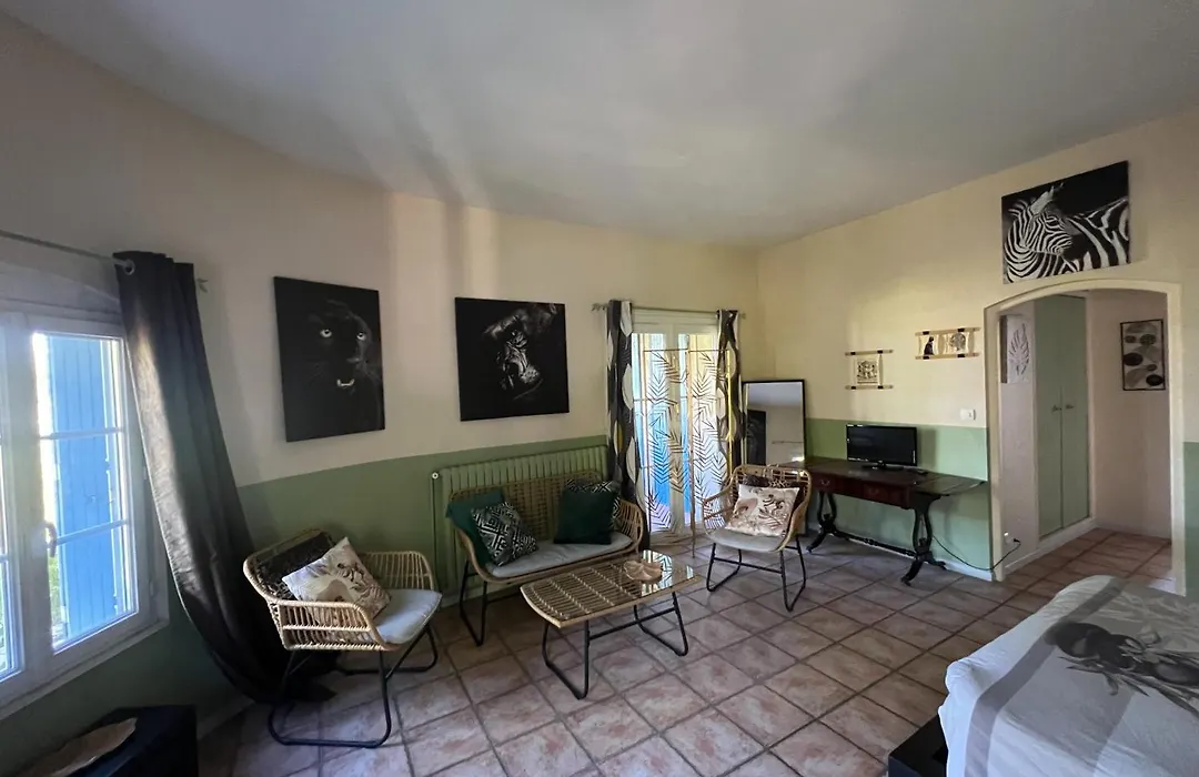 Bastide du Bonheur Saint Donat-1