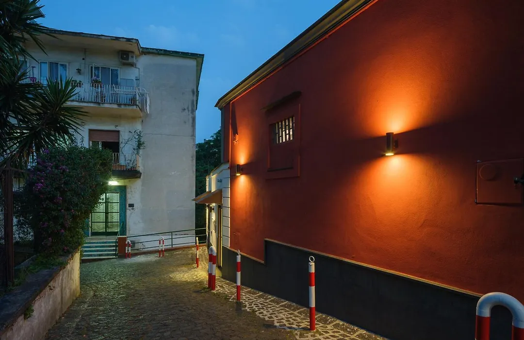ResidenzaScaleNapoletane-1