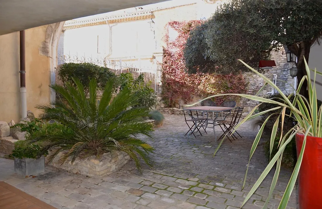 Locus Amoenus-1