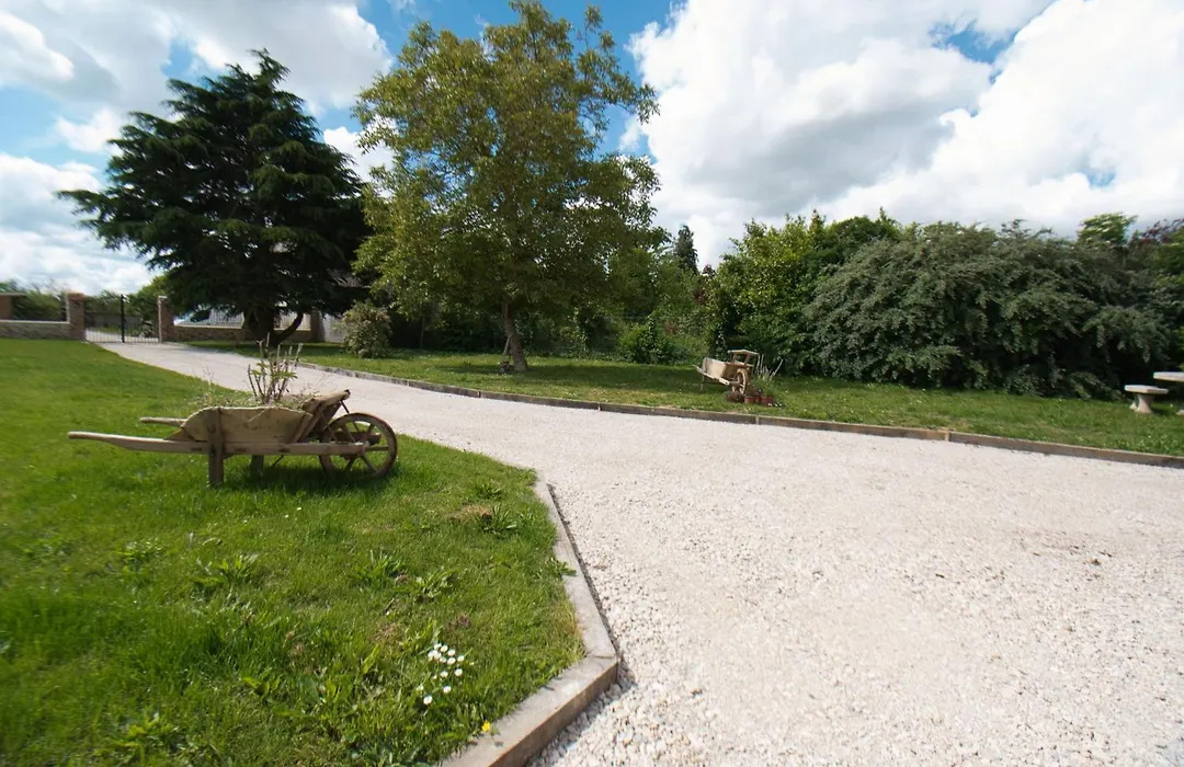 LE RELAIS DES CALECHES - La Balinaise-1