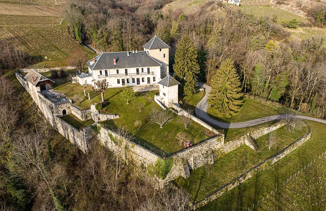 Chateau D'Apremont-1
