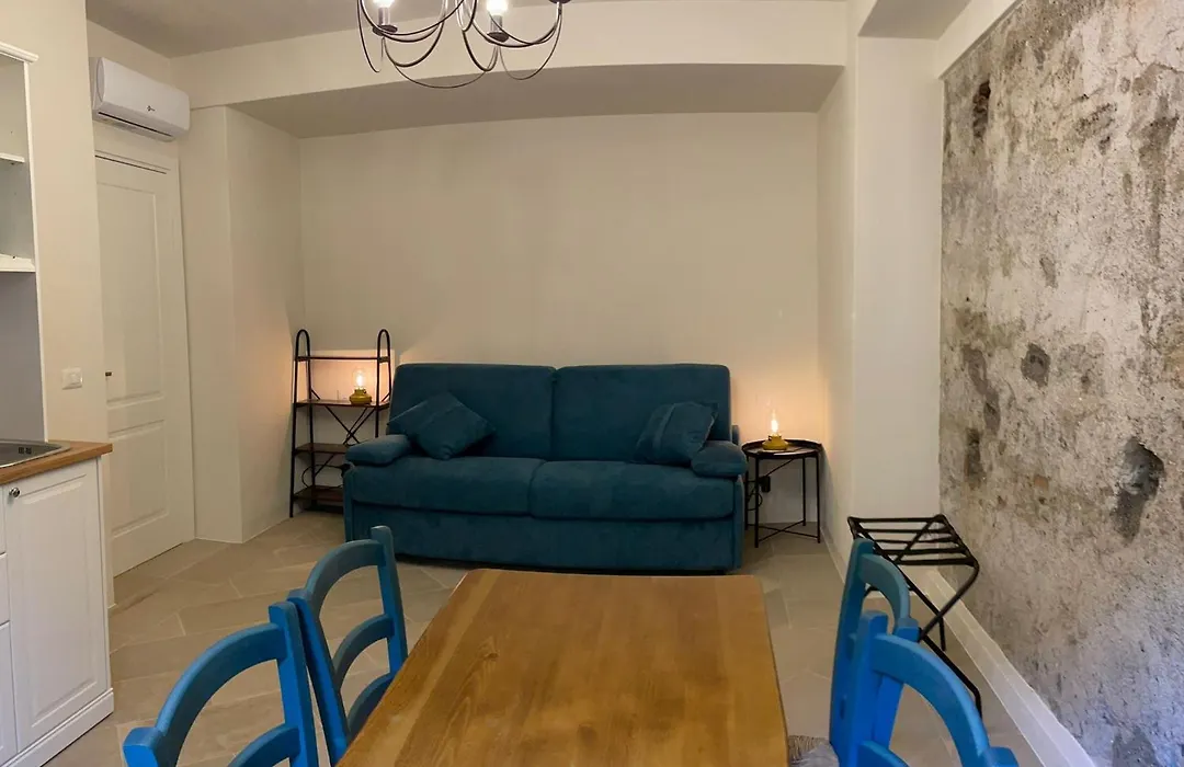 Castello D'Alcontres Guest House 3 stelle-1