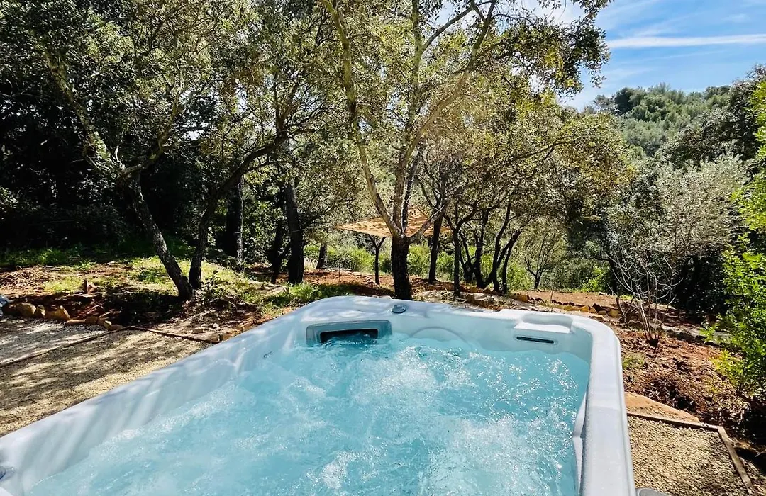 La grange des amoureux piscine jacuzzi et massages-1