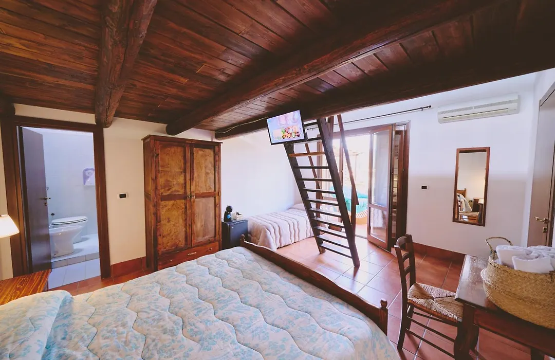 B&B Casale Degli Ulivi-1