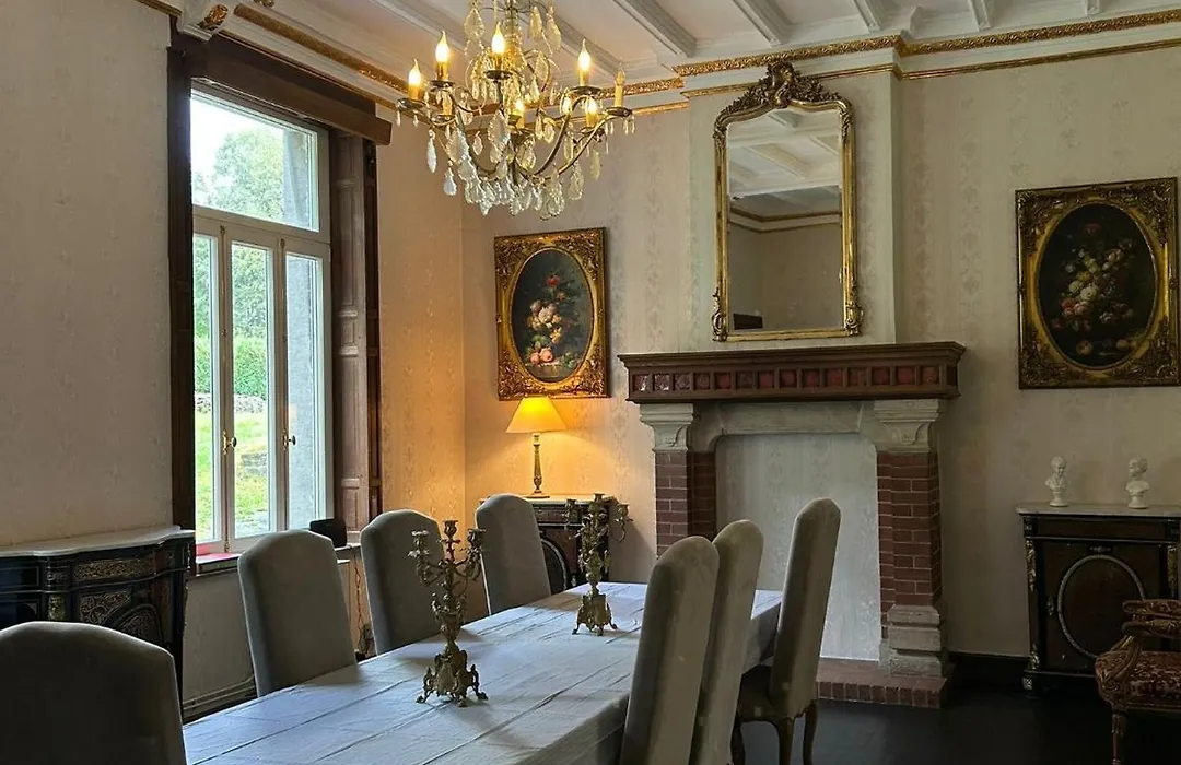 Chateau De Porcheresse-1
