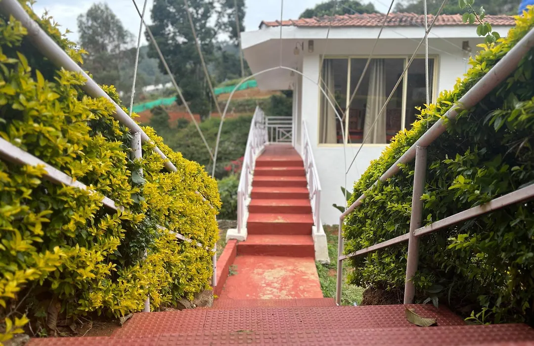 Earth Songs By Green Leaves - 10 Kms From Kotagiri-1