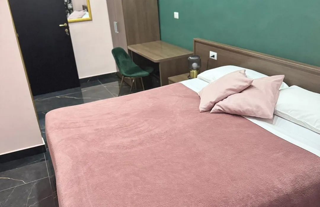 Katarios Suite-1