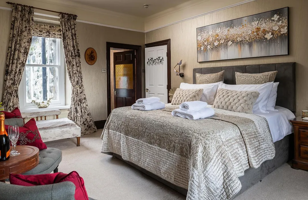 Afon Rhaiadr Country House-1