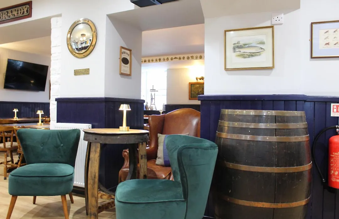 Conon Hotel-1