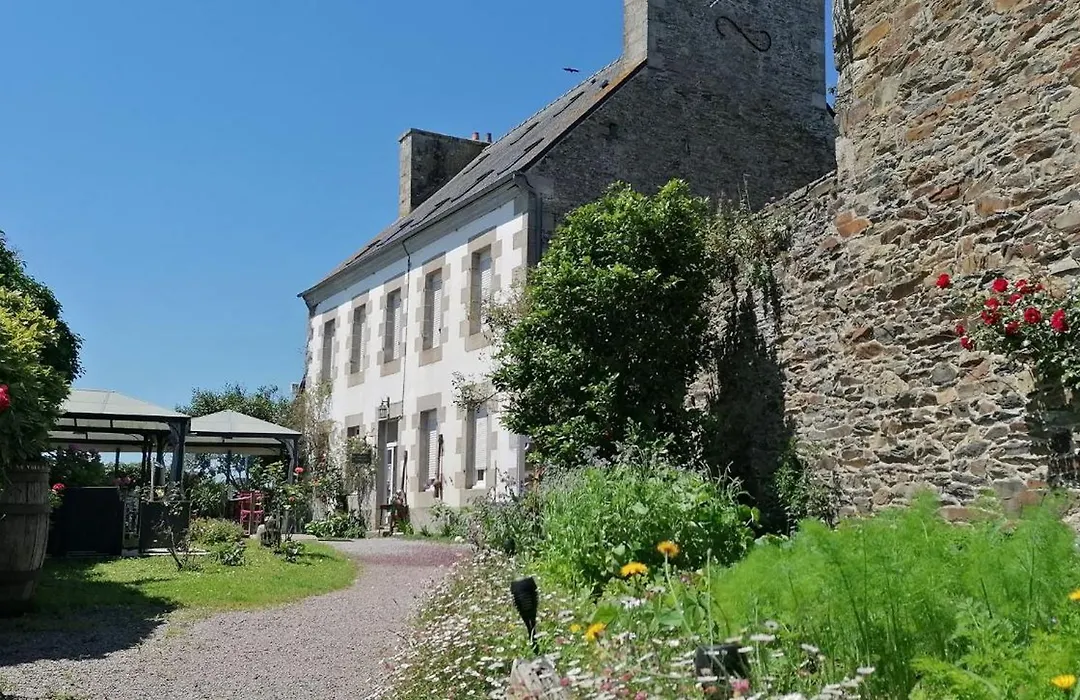 Le Derrien-1