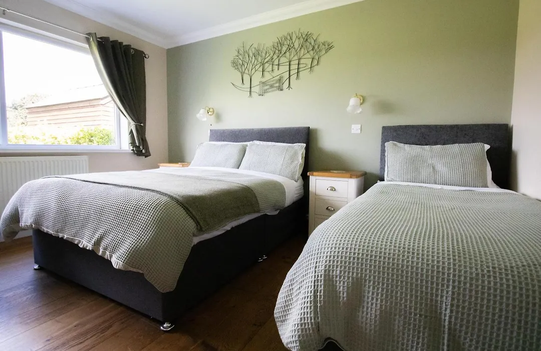 Lovesgrove Country Guest House-1